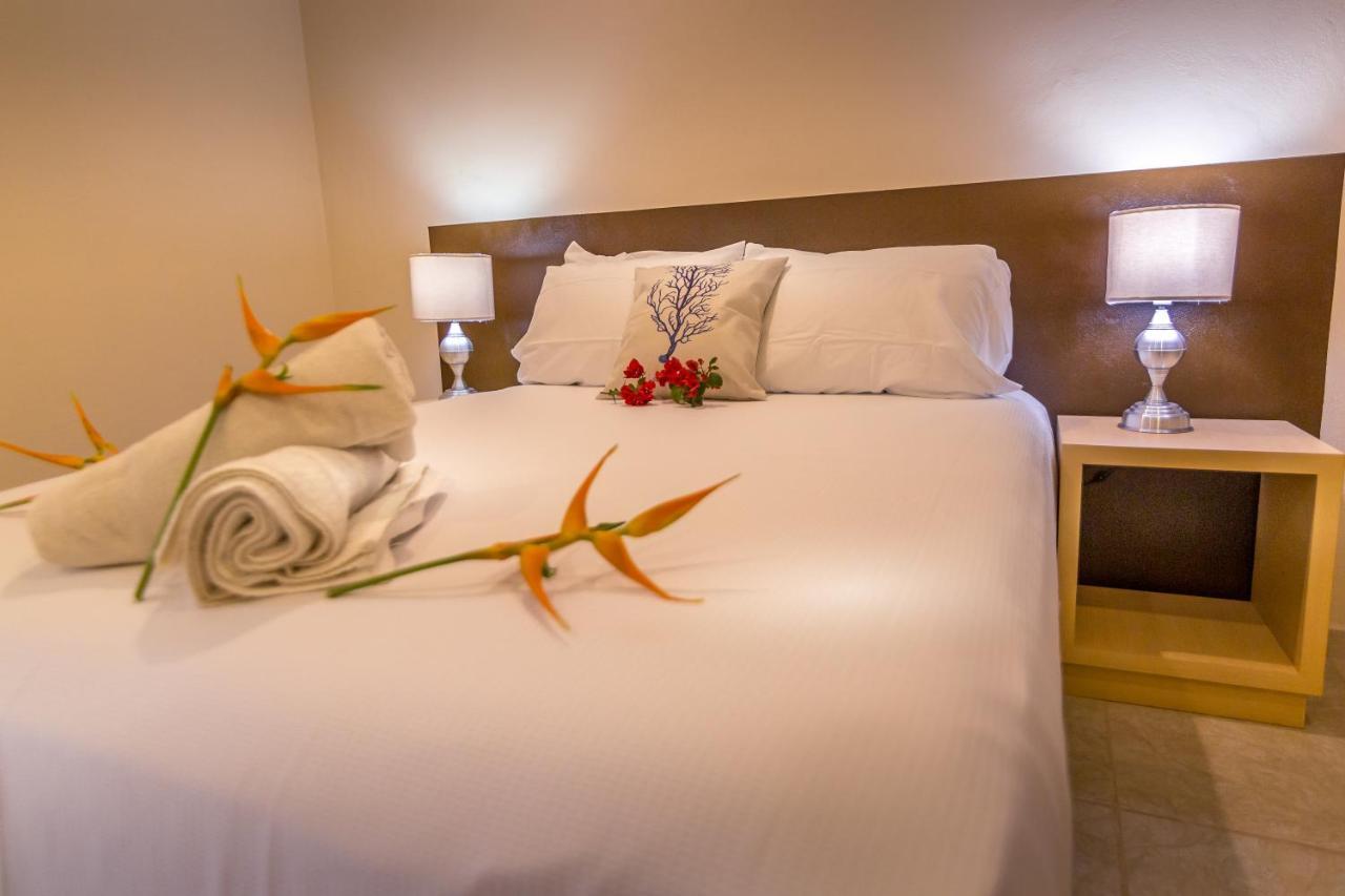 Azcapri Villa Boutique & Spa Cancun Bagian luar foto